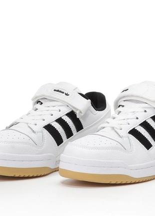 Кросівки adidas forum