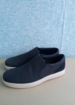 Чоловічі шкіряні мокасини сліпони clarks.