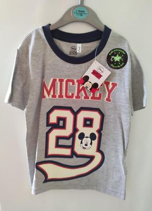 Детская футболка светится в темноте микки маус р.110 disney