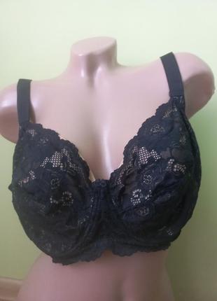 Бюстгальтер