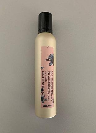 Пінка мус для об'єму волосся натуральна davines volume mousse італія