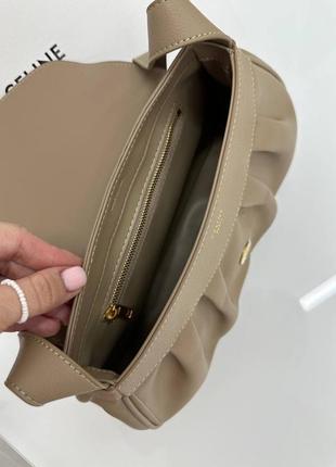 Сумка бежевая в стиле celine 6