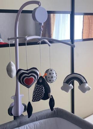 Мобіль музичний на дитяче ліжечко