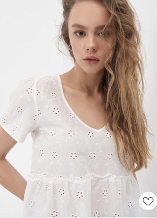 Блуза рубашка с ажурной вышивкой3 фото