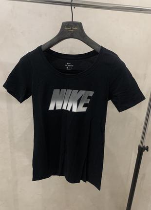 Футболка nike женская черная