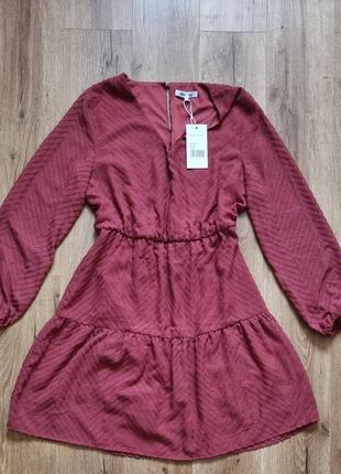 Сукня
нарядное праздничное платье