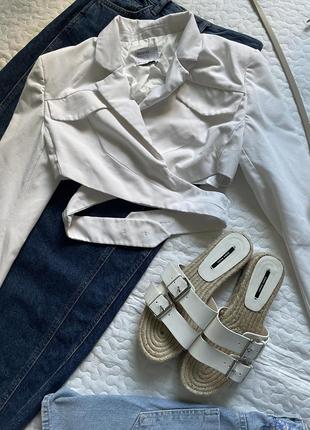 Блейзер укороченный bershka s