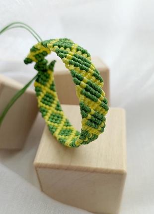 Браслет фєнєчкп мікро-макраме