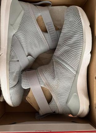 Fierce strap flocking puma 👟