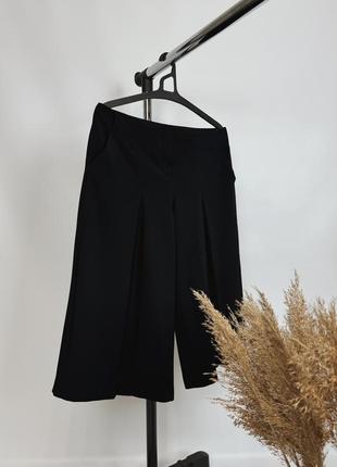 Брючні шорти