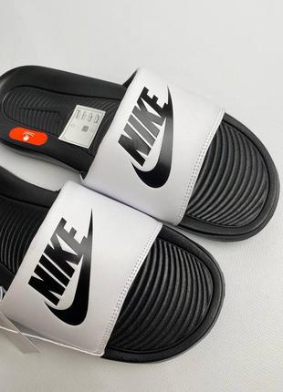Оригінальні тапочки nike victori one