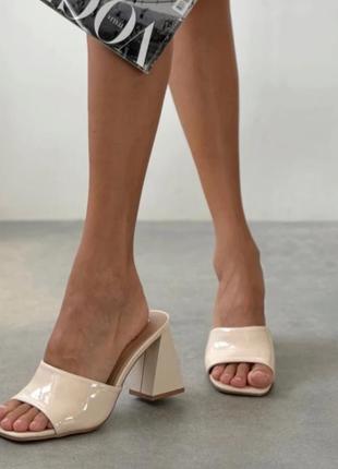 Шльопанці на товстому каблуку 🤗🤗