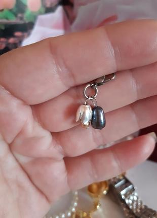 Подвеска кулон шарм, черная жемчужина натуральная, цветы, посеребрение