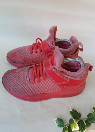 Кросівки чоловічі nike kwazi