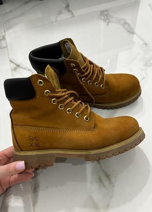 Боти чоботи черевики під timberland 37-38