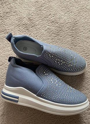 Жіночі снікерси на танкетці р.36-41