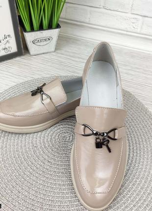 Женские слипоны из натуральной лаковой кожи  37 р-р