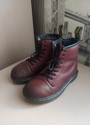 Ботинки dr. martens (25) из натуральной кожи оригинал унисекс демисезонные