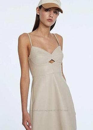 Сукня stradivarius