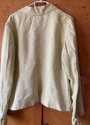 Піджачок із льону
