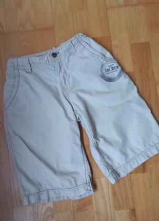 Стильные шорты для мальчика tom tailor  бежевые шорты летние шорты1 фото