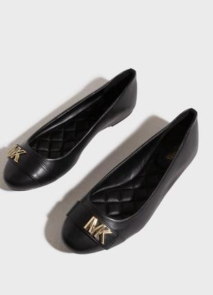 Michael kors новые балетки 38 р.