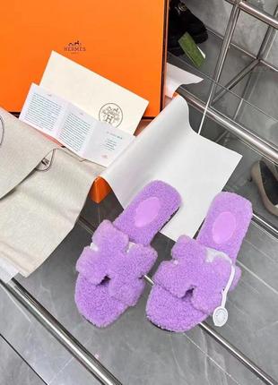 Хутряні шльопанці брендові