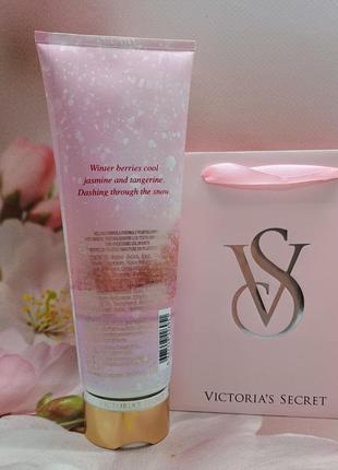 Зволожуючий лосьйон для тіла та рук snowdrift victoria's secret2 фото