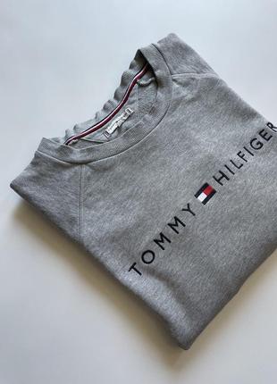 Свитшот tommy hilfiger оригинал