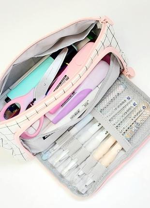 Пенал школьный студенческий комод 2 отделения в клеточку треугольный