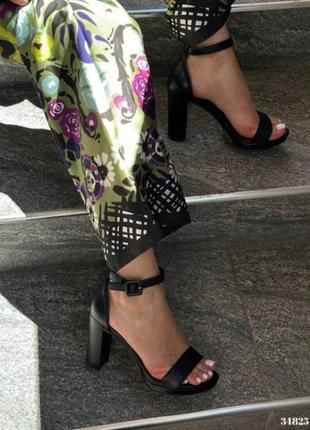 Босоніжки на стійких підборах 🆕🆕🆕