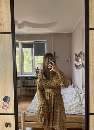 Платье коричневого цвета