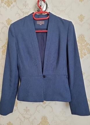 Жакет приталений charlotte stiffell