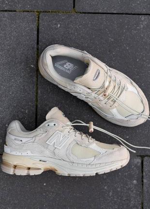 Женские кроссовки new balance 2002r beige4 фото