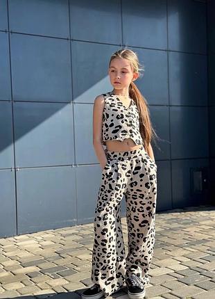 Льняний костюм