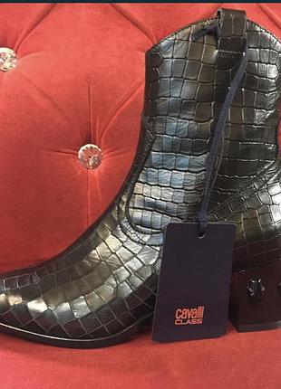 Чобітки roberto cavalli чорні,крокодил
