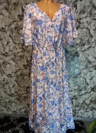 Платье bloom chic размер 50-52-54
