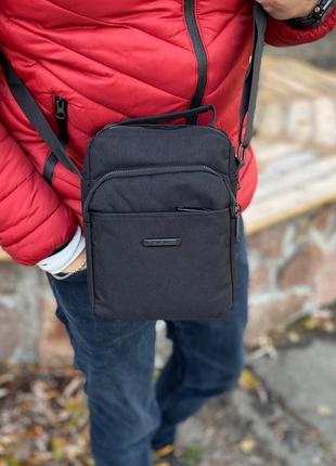 Чорна сумка чорна чоловіча барсетка месенджер багато відділень середня