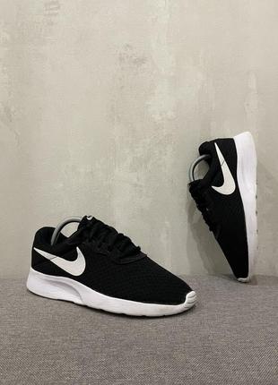 Літні спортивні кросівки кеди взуття nike