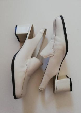 Женские кожаные туфли leather upper