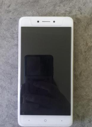 Смартфон a3s