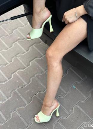 Изысканные сабо шлепанцы на каблуке рюмочка заколках лимонно салатовые розовые фуксия...