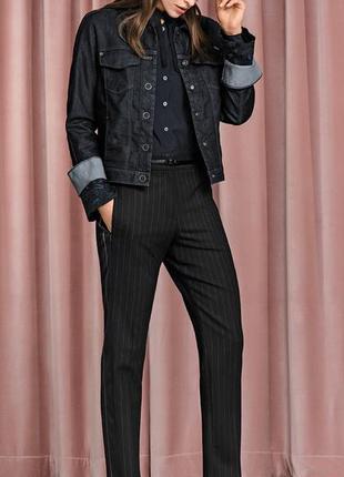 Неймовірно стильна джинсова курточка marc cain