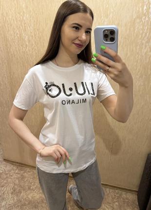 Классная женская футболка