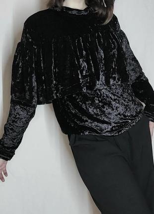 Оксамитова кофта в стилі лоліта