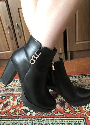 Чёрные сапоги, 38 размер