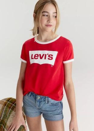 Новая футболка levis 8-10 лет6 фото