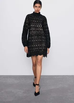 Ажурна сукня zara