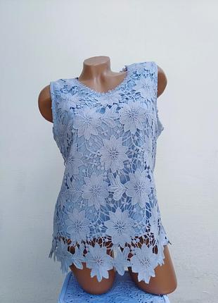 Блуза женская ажурная на подкладке в голубом цвете