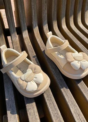 Дитячі туфлі на дівчинку 🙋🏼‍♀️